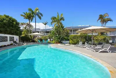 Image de A little Noosa River gem… steps to everything!