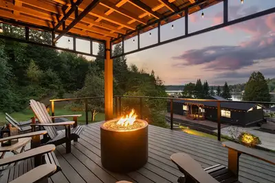 Image de The Meadow on Hammersley • Sauna, Spa & Waterviews