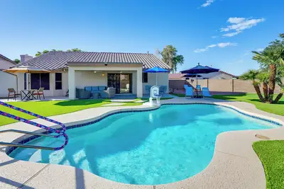 Image de Putting Green & Pool! Peoria Home Near Sports