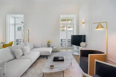 Image de Liberdade Deluxe Apartment | Ac | S-Pool | Parking