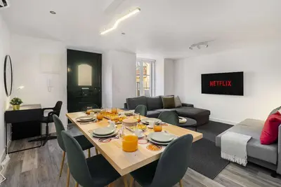 Image de Urban Oasis Premium Location w/Ac Great to Explore