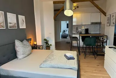 Image de Top floor apartment \"Nina\" in Halle with 2 bedrooms and parking space