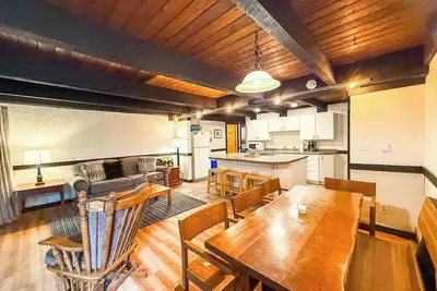 Image de Alpenhaus Lower ~ Whitecap Ski Village!