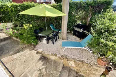 Image de T2 Mezzanine au Lavandou, proche plage, climatisé