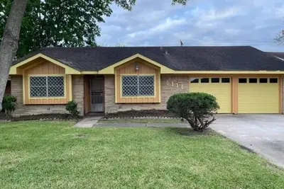Image de House in Houston near medical center
