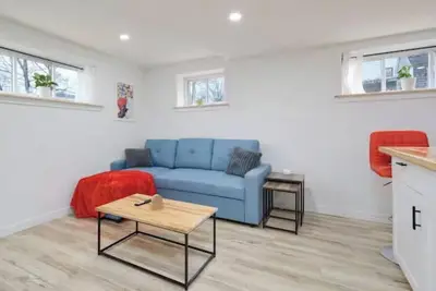 Image de Beautiful 2Bdr apartment down town Sydney.