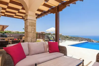 Image de Aphrodite Hills Mythos Collection Av06
