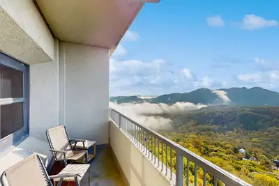 Image de Beautiful furnished mountaintop condo w/shared pools, hot tub, & a sauna