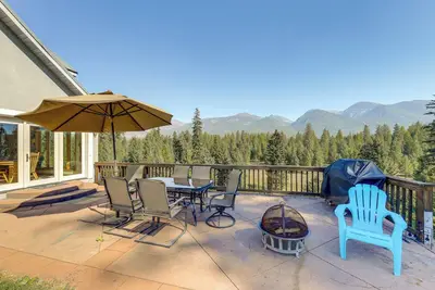 Image de On 160 Acres w/ Creeks & Trails: Scenic Ronan Gem!