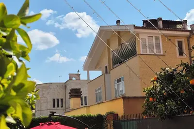 Image de Modern & Cozy Apartment with Private Garden + Parking | Near Metro