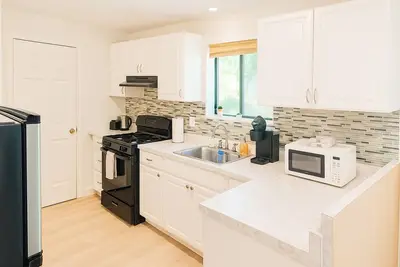 Image de 3-bedroom house in welcoming Hartford with Ac