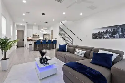 Image de Modern Houston Townhome Near Med Center & Downtown