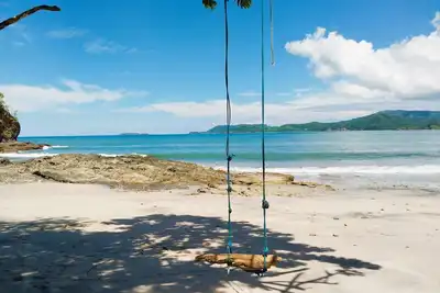 Image de Flamingo Center: 2 Br condo w| gorgeous bay views - Punta Plata 521