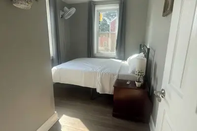 Image de Single home, 4 beds, 2 baths