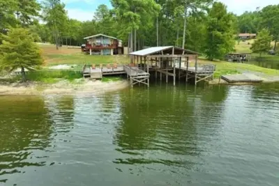 Image de Charming 7-bed, 3 bath lakefront home on South Toledo Bend in Anacoco, La