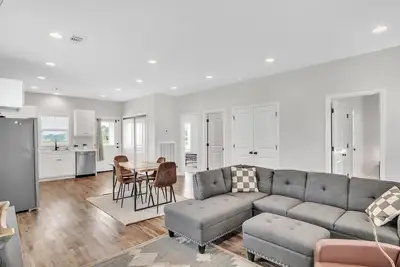 Image de Comfy & Convenient 2br Guest House in Columbus