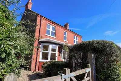 Image de Hawthorn House, pet friendly, character holiday cottage in Whitby
