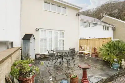 Image de The Cottage On The Green, pet friendly, with a garden in Porthmadog