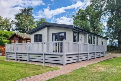 Image de 2 chambres à coucher à Chester