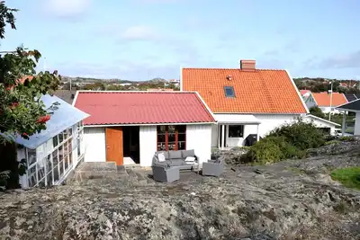 Image de Spacious house near the sea in Skärhamn | Se09149