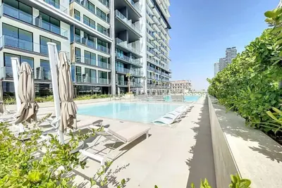 Image de First Class | 1br | Minimalist Elegance