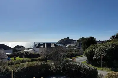 Image de Luxurious and Spacious Seaside Sanctuary