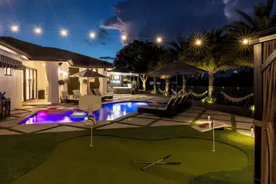 Image de Private Resort Stay - Insta-Worthy Miami Vacation