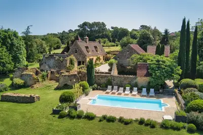 Image de Les Paradis de Saint Genies