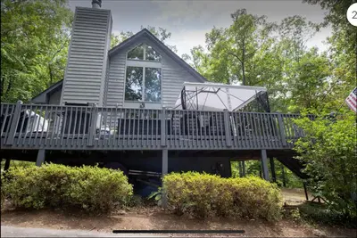 Image de Calm water cove at Lake Keowee near Clemson