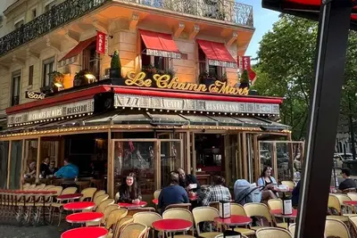 Image de Modern Luxe Iconic Location UnrivaledStyle-Exclusive ParisAddress Next to Eiffel