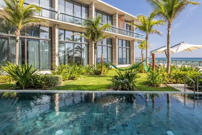 Image de Villa Tulkal: 8br Oceanfront Villa with Resort Amenities Near Tulum