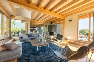 Image de Villa Artwood - Superbe maison contemporaine avec vue panoramique sur le lac d’Annecy