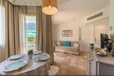 Image de Les Roseaux du Lac 2