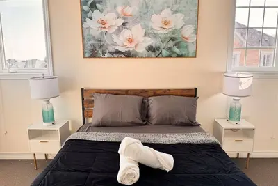 Image de Modern Brampton Home | 3 Br 2. 5 Wr | Free Parking