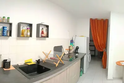 Image de Chez Gilles\n Centre ville à quelques minutes de la Gare maritime