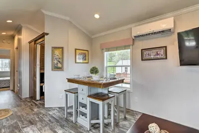 Image de Premier Cottages & Suite • Cozy Cottage Near Ski Mountain