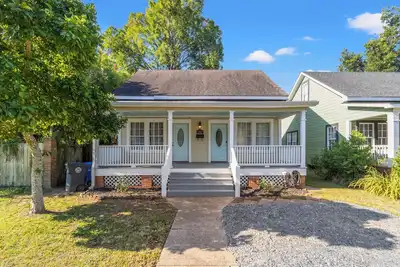 Image de Charming 3br Downtown Natchitoches Home, 1. 5 Bath, Walking Distance to Front St