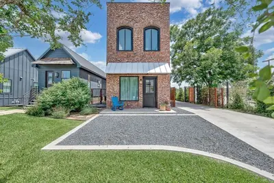 Image de DogTrot Hotel Loft Apartment