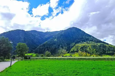 Image de Joli appartement pour 6 personnes avec Wifi, Tv, balcon et vue panoramique