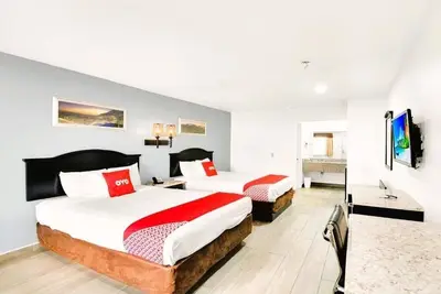 Image de Relaxing Room Close to Choke Canyon – Free Parking, Pet Allowed & Pool