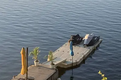 Image de Year Round Cottage on St Lawrence River