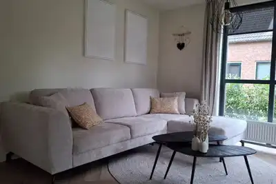 Image de New! Luxury cottage with sauna and hot tub, 6p