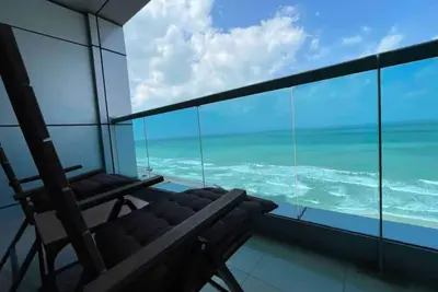Image de Beachside Apartment with Panoramic Sea View Ajman