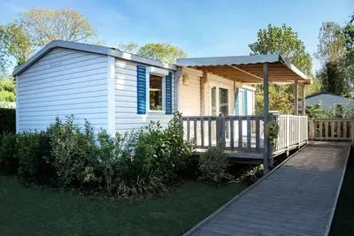 Image de Mobil-home Pmr | Comfort | 2 Ch. | 4 pers. | Terrasse surélevée | Tv