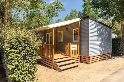 Image de Mobil-home | Comfort | 2 Ch. | 4/6 pers. | Terrasse surélevée | A/C | Tv