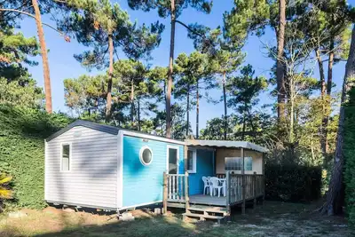 Image de Mobil-home | Comfort | 2 Ch. | 4 pers. | Terrasse surélevée | A/C | Tv