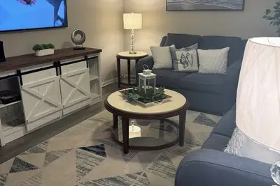 Image de \"Cozy 3-Bedroom House in Fabulous Conway – Comfort, Ac, and Relaxation Await! \"