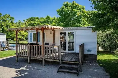 Image de Mobil-home | Comfort | 2 Ch. | 4 pers. | Terrasse surélevée