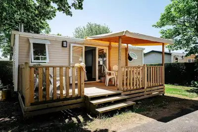Image de Mobil-home | Comfort | 2 Ch. | 4/6 pers. | Terrasse surélevée | A/C