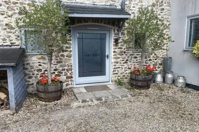 Image de The Cow Shed, pet friendly, character holiday cottage in Bishopswood